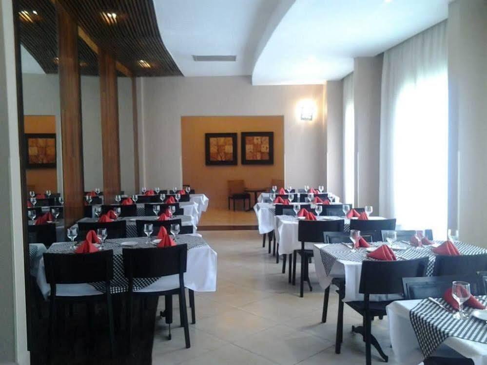 Taua Hotel Atibaia Luaran gambar